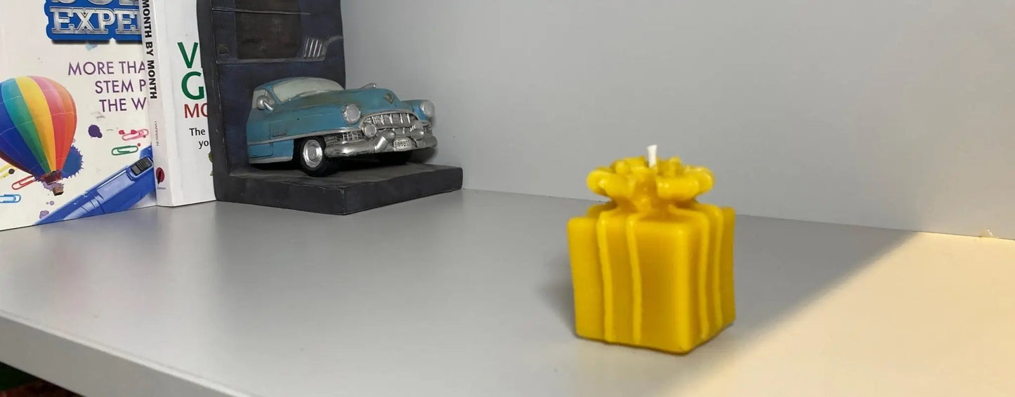 Mini Gift Box Candle – 50g of Charm - Mêl Llŷn