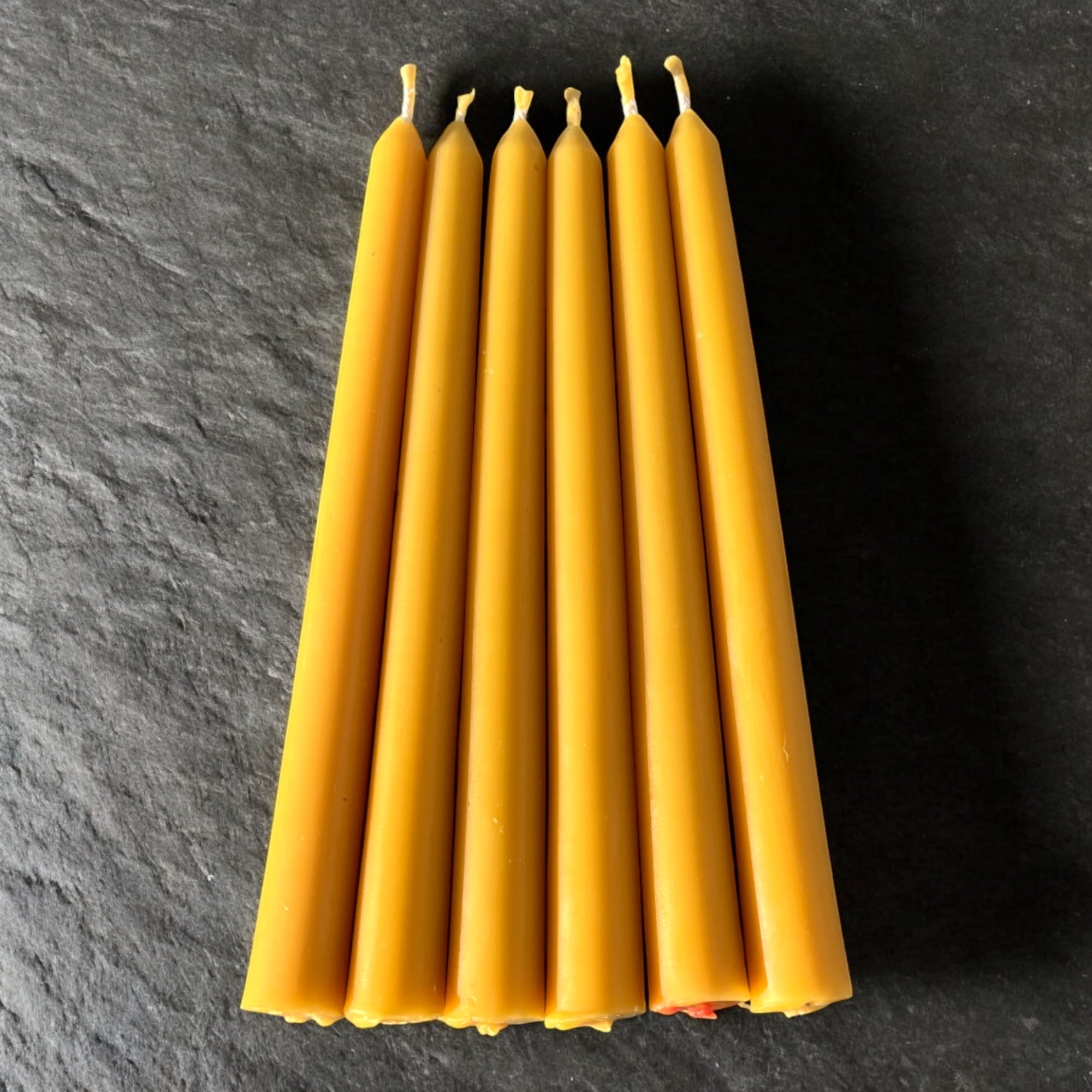 Set of 6 Handmade Taper Beeswax Dinner Candles - Mêl Llŷn